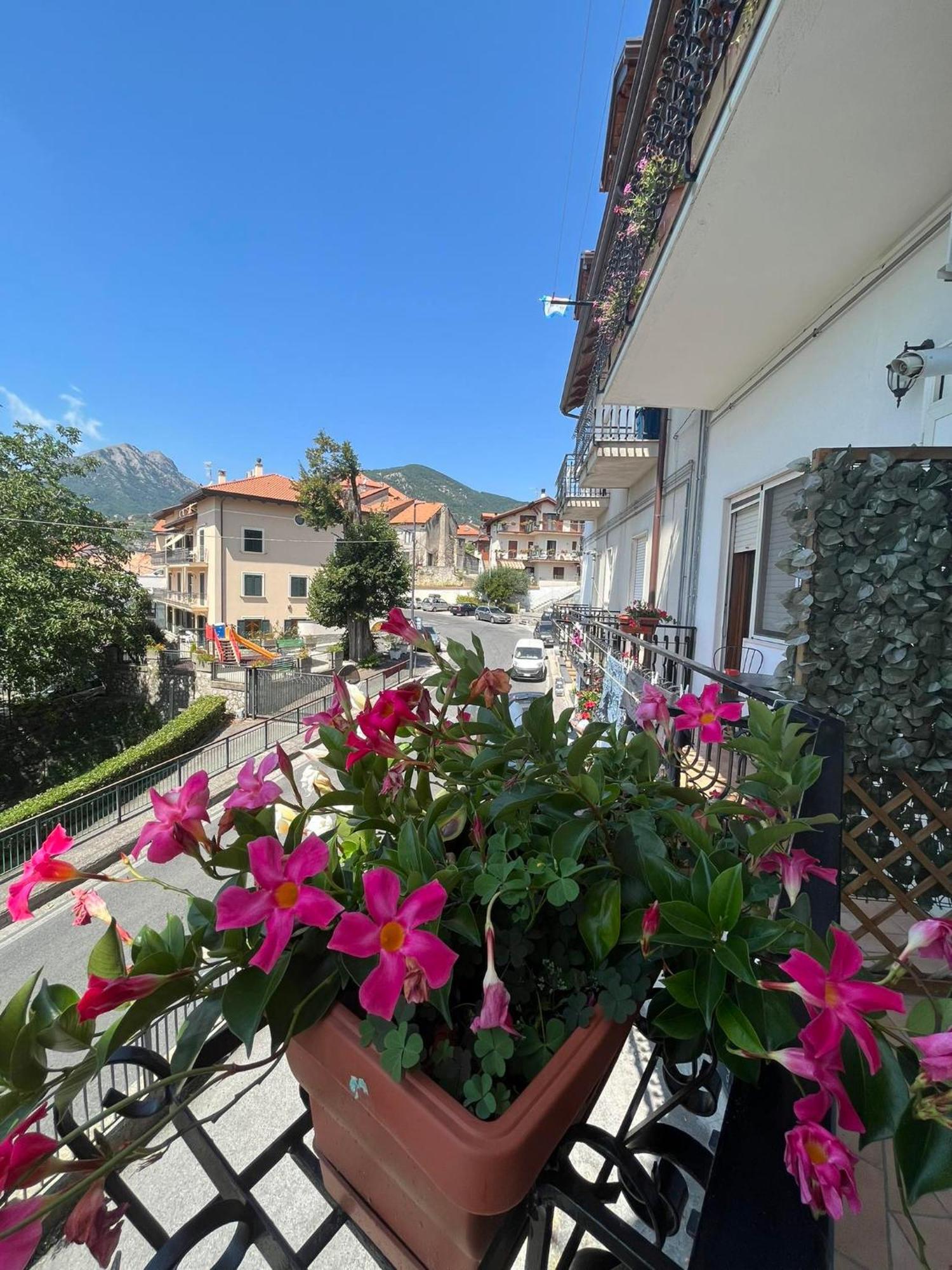 مبيت وإفطار أَجيرولا Il Borgo المظهر الخارجي الصورة